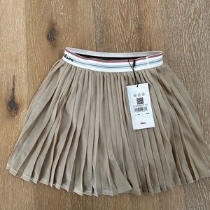 NWT Wilson Limitless Pleated Tennis Skirt, size XS